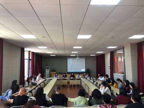 新闻传播学院世新研修总结交流会顺利举行，携手蓝海研修院共话传媒人才培养新路径